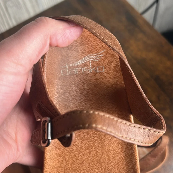 Dansko Janelle Adjustable Sandal for Women – Leather Linings Size 37 - Picture 2 of 5